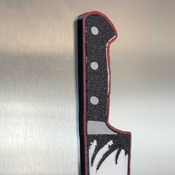 3D Printed Halloween Magnets | Baby Doll  Knife Magnet - Picture 5 of 7